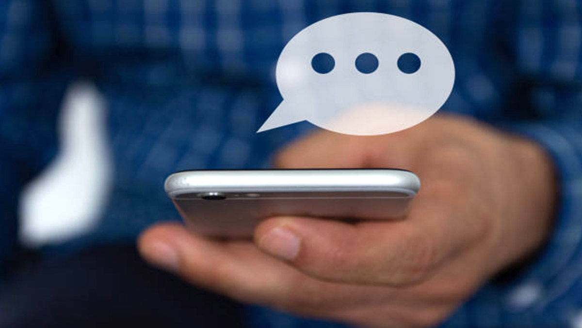 What Your Texting Style Reveals About Your Personality