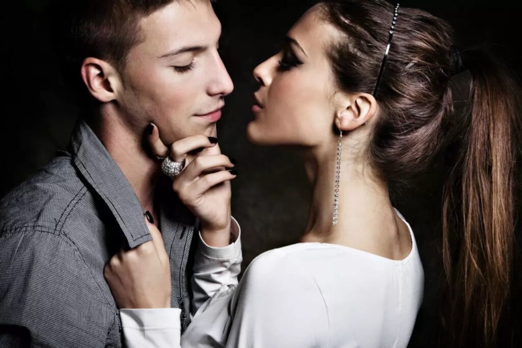 19 Qualities Every Alpha Woman Should Look For In A Man